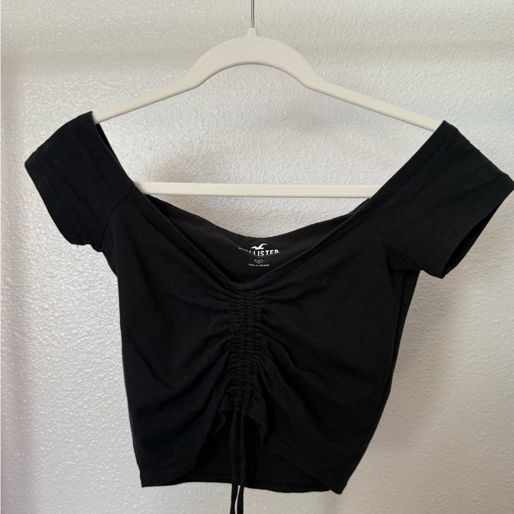 Hollister Black Off-Shoulder Crop Top